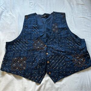WOODEN BEADED BUTTON DOWN VEST